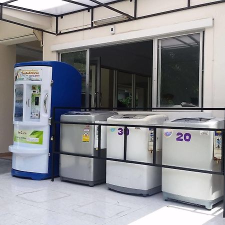 Nata Mansion Hotell Nonthaburi Eksteriør bilde